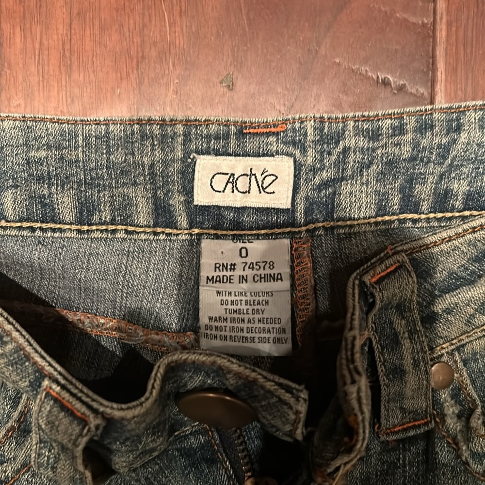 Cache Patchwork, Slightly Flared Jeans - image 4